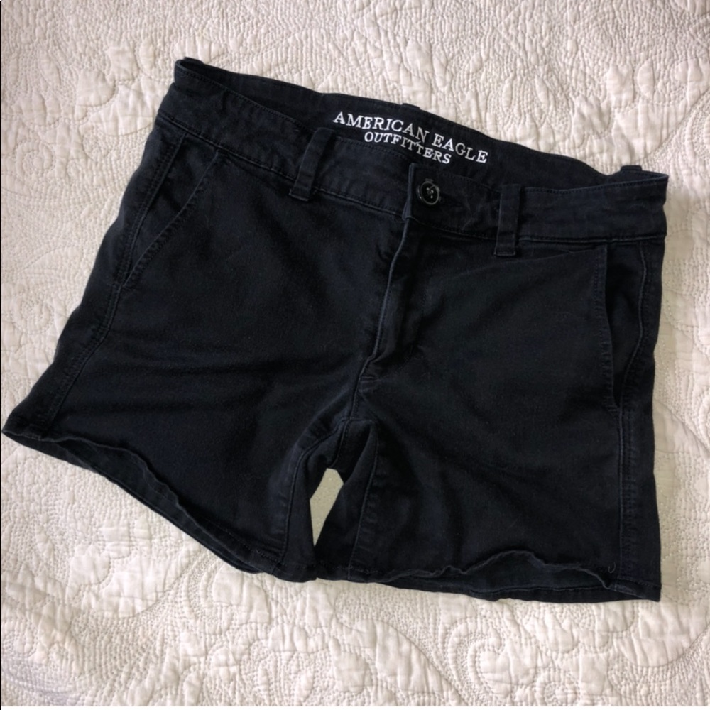 AMERICAN EAGLE 5” black super stretch shorts